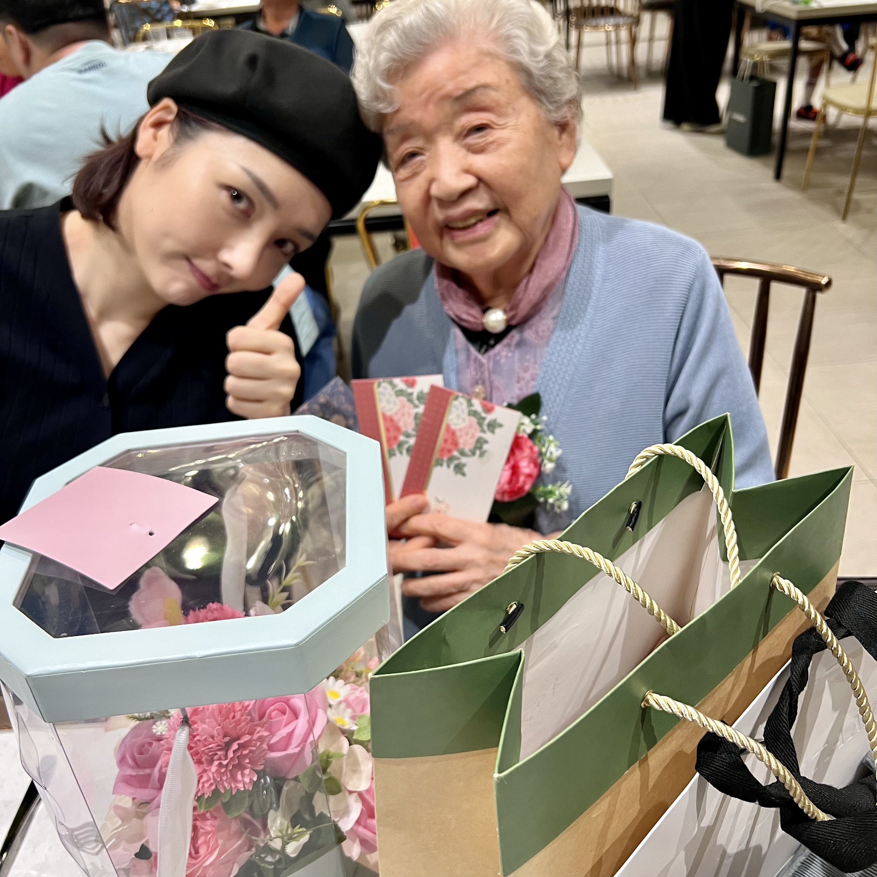 갤러리 이미지