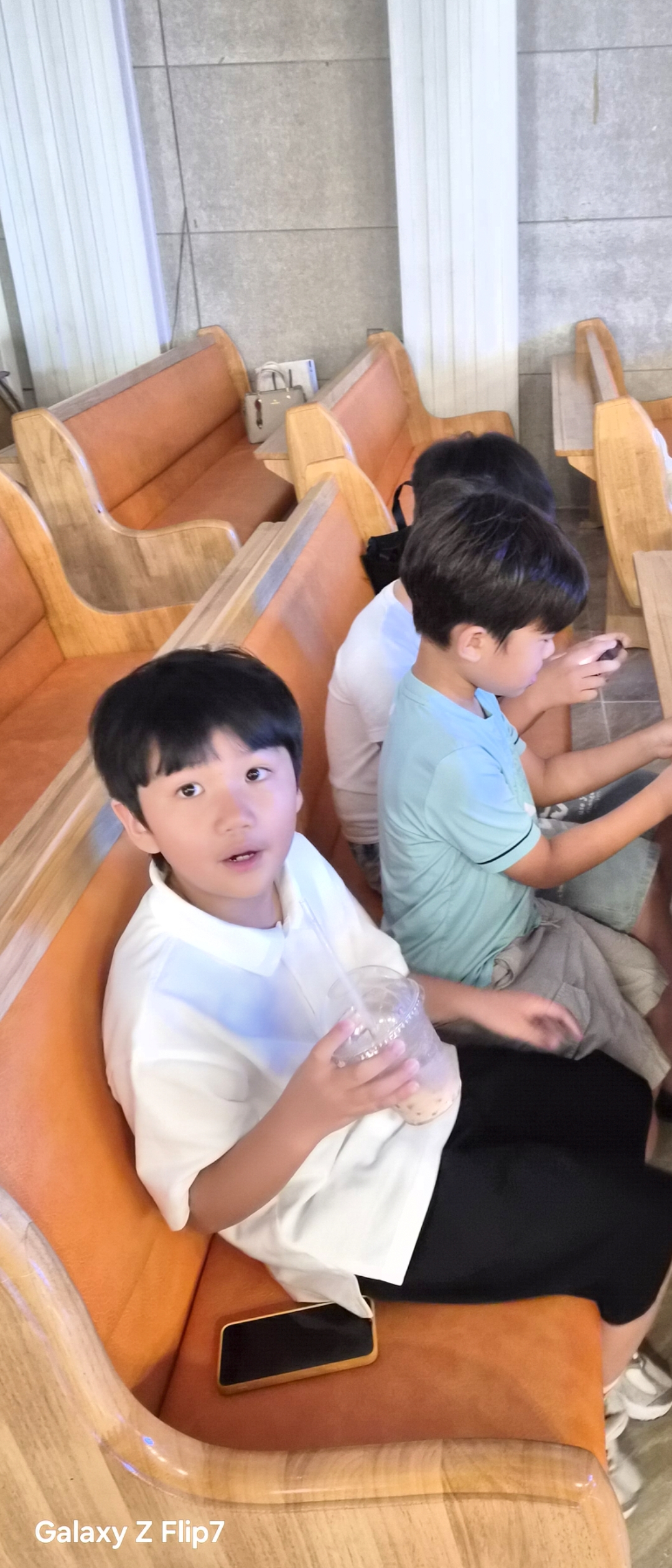 갤러리 이미지