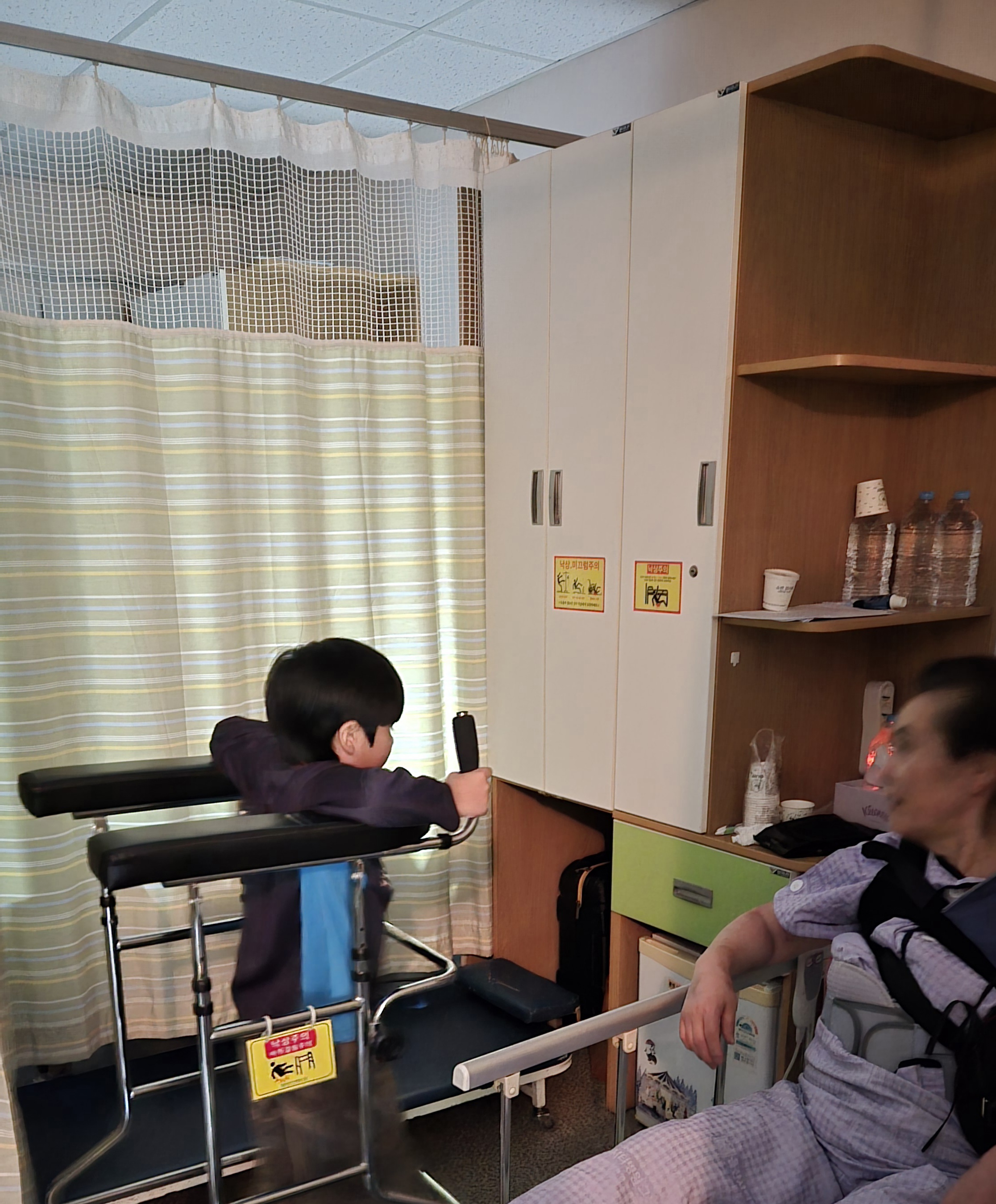 갤러리 이미지