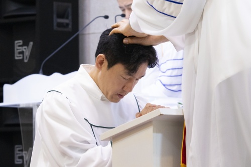 설우형